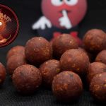 Boilies Dudi Bait Tare "Mister Red Super Hot" 20 mm 1 kg