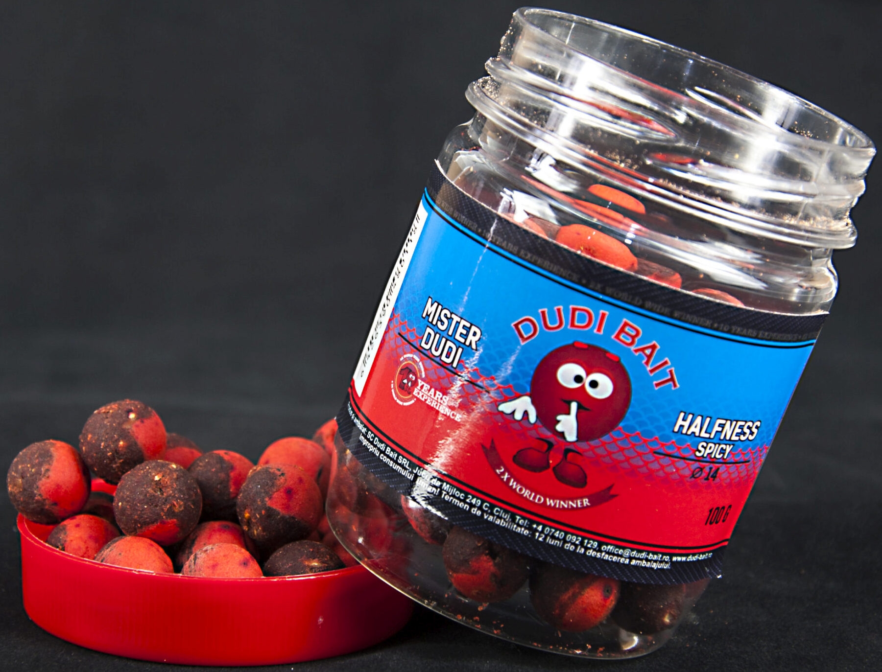 Boilies de Carlig Critic Echilibrat Mister Dudi “Halfness” Spicy Fish, 14mm, 100g - imagine 1